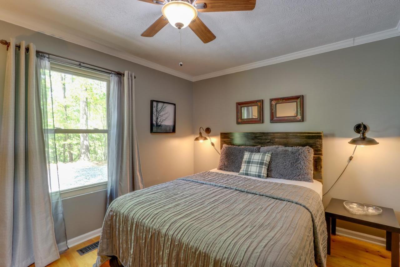 Blue Ridge Getaway With Hot Tub And Seasonal View! Βίλα Εξωτερικό φωτογραφία